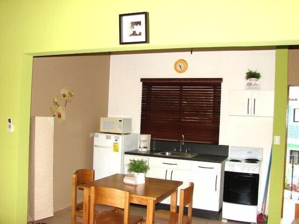 Green Forest Studio No 08 photo 2
