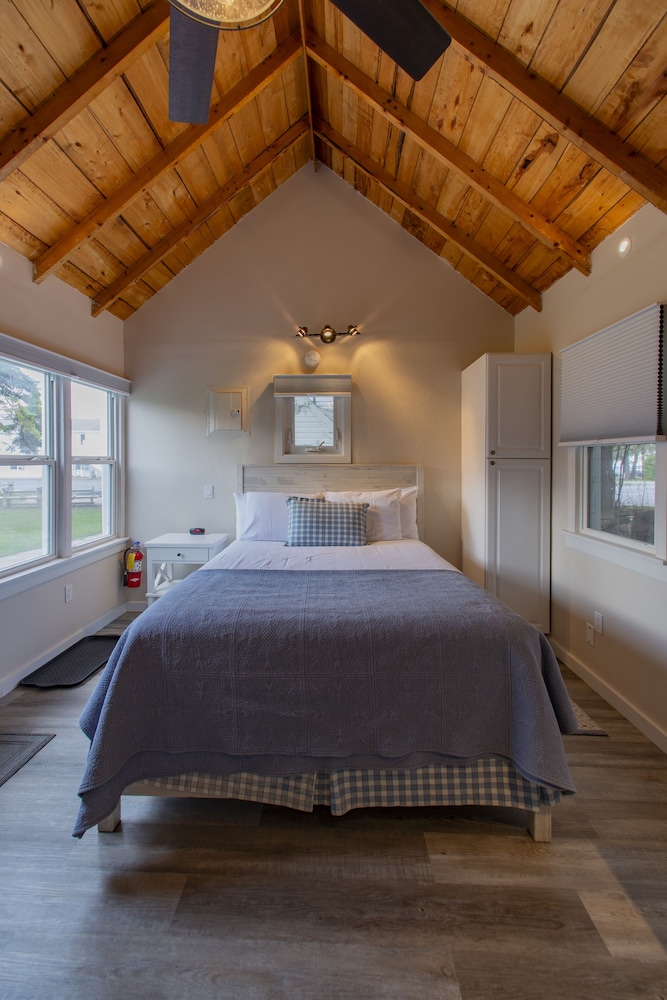 Superior Cottage photo 2