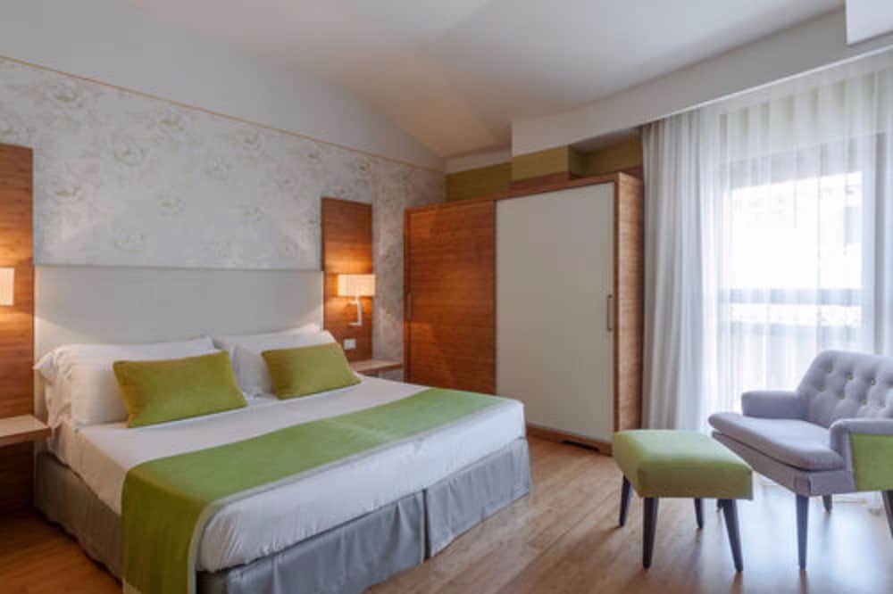 Double Room, Balcony, Lake View (Quality) - Photo 2