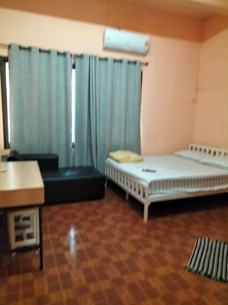 Economy Double or Twin Room photo 2