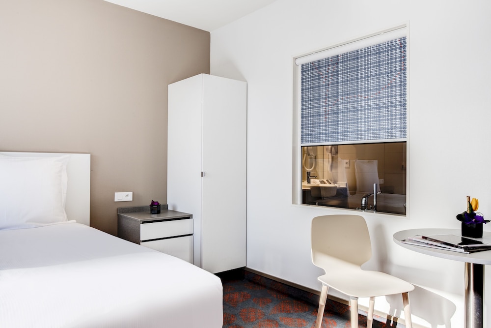 Comfort Room