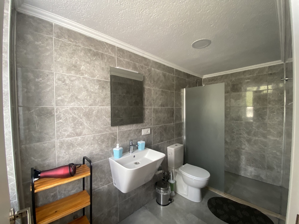 Oda 7 Basic Double Room photo 2