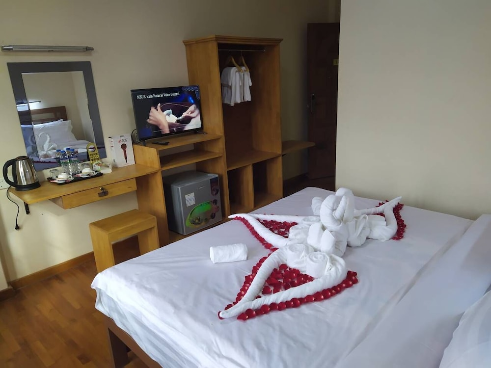 Deluxe Twin Room photo 2