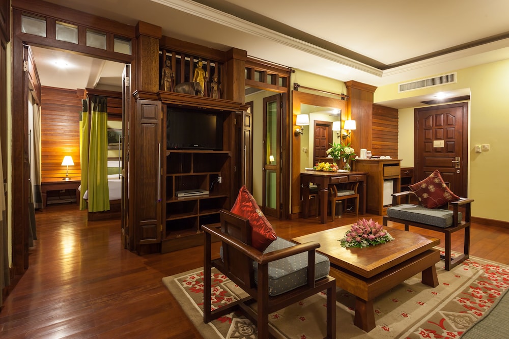 Presidential Suite photo 3
