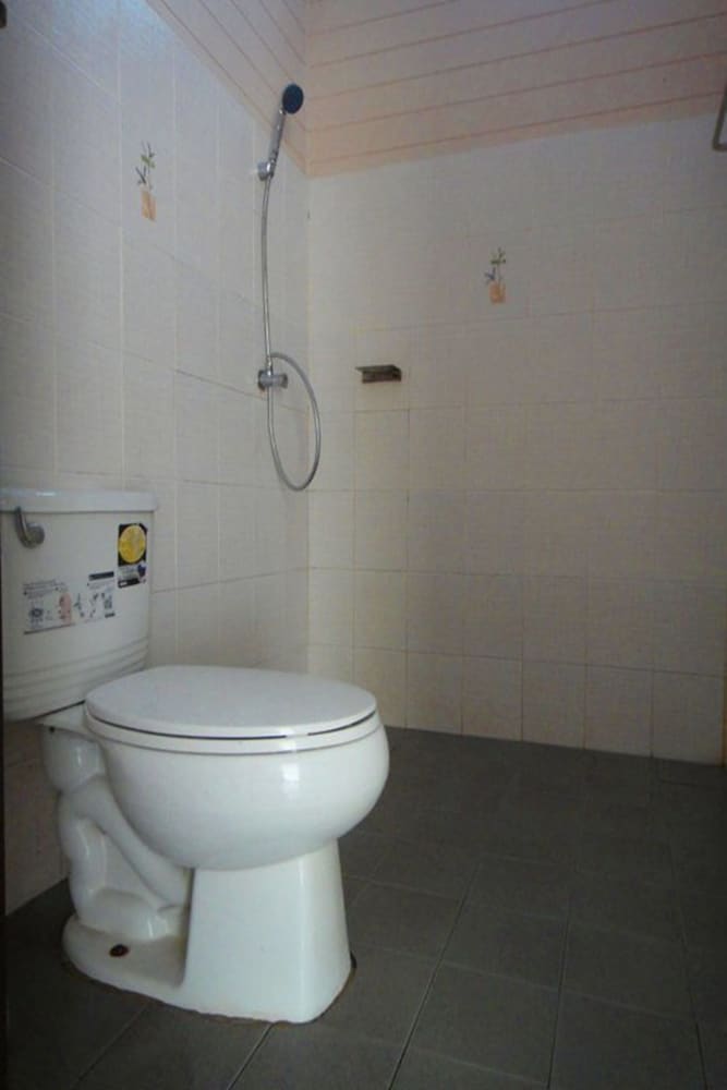 Standard House Bungalow, Shared Bathroom (Free Boat Transfer - Round Trip) photo 2