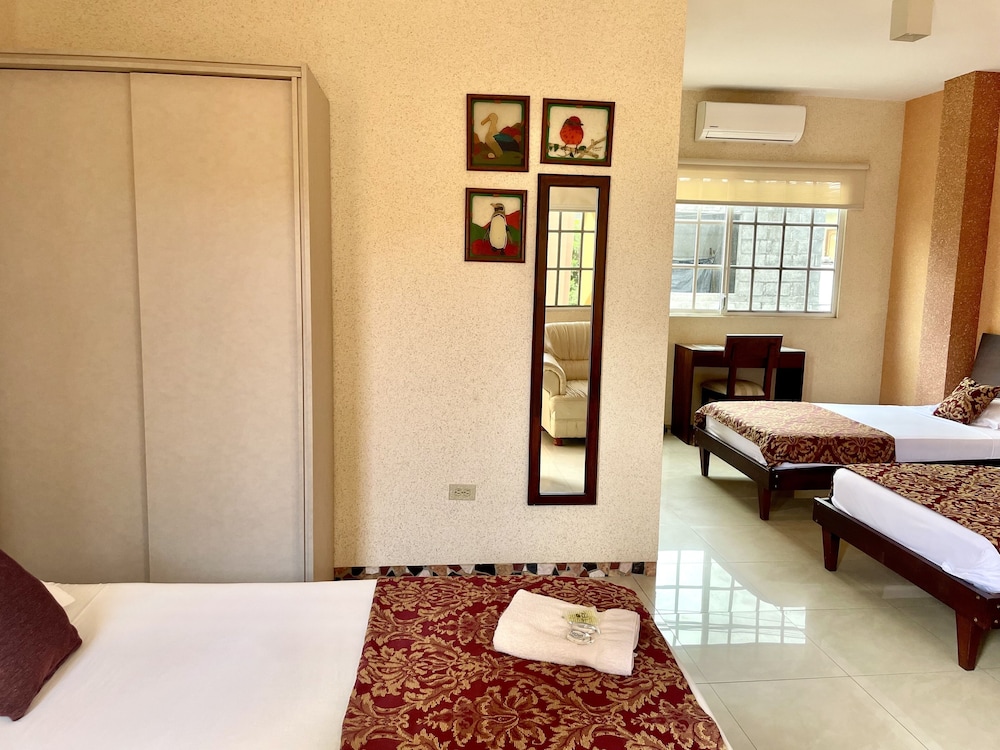 Standard Triple Room photo 2