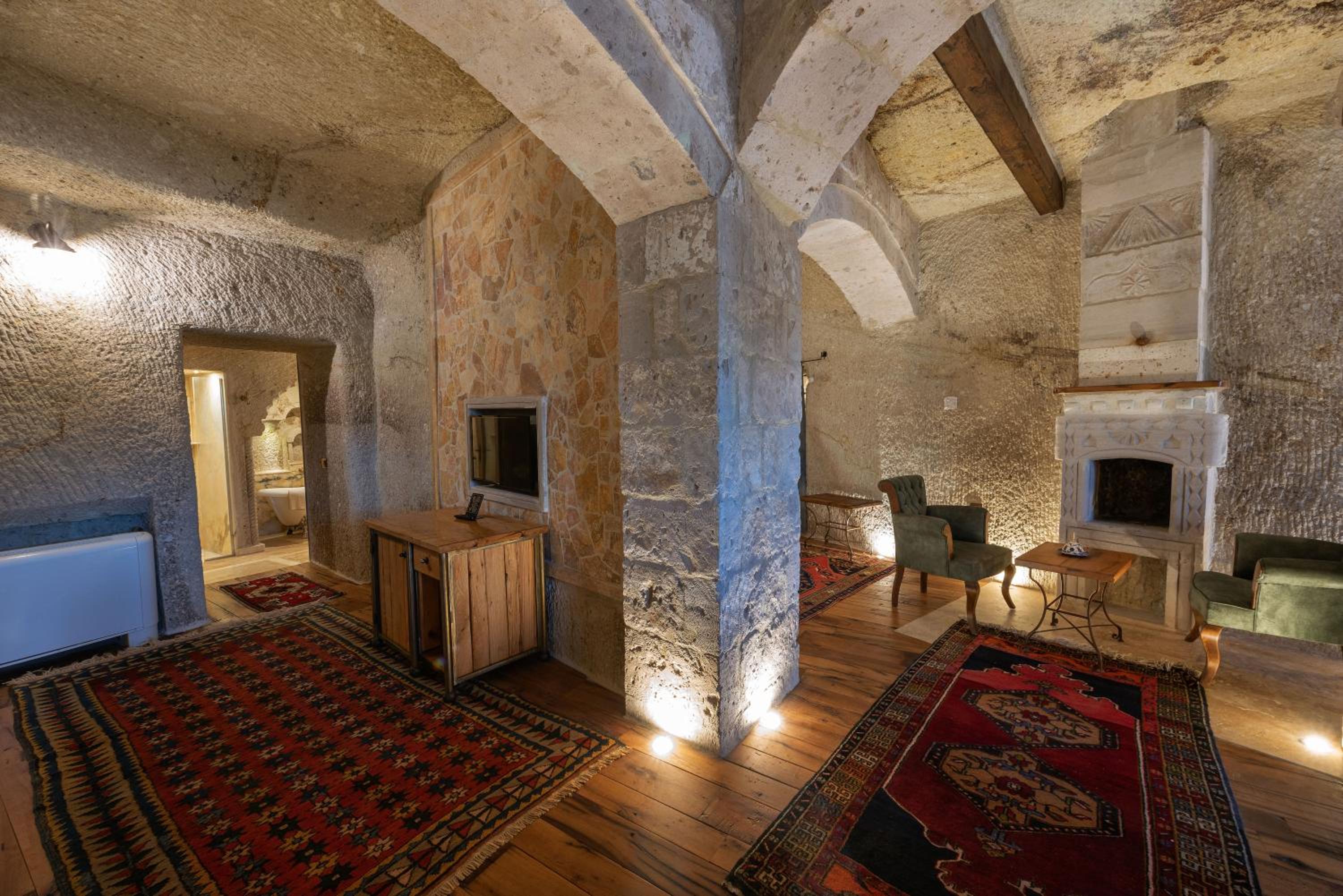 Family Room - Photo 1