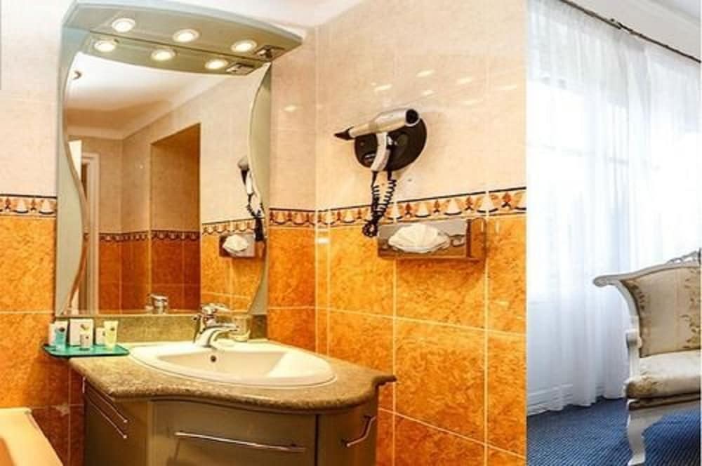 Deluxe Double Room - Photo 4