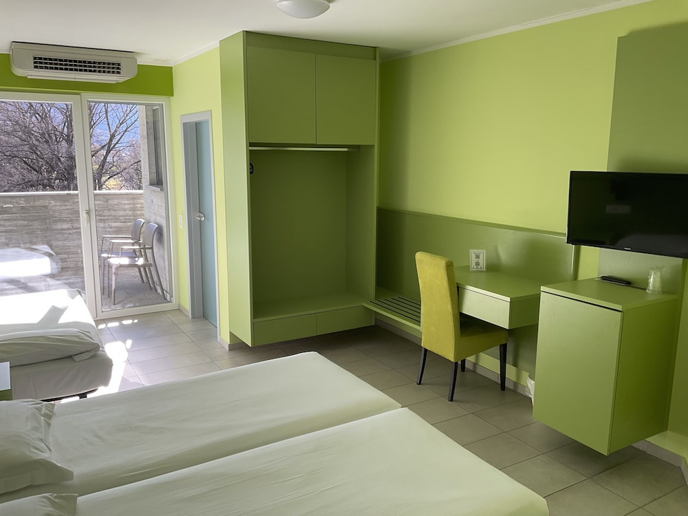 Standard Triple Room, 3 Twin Beds