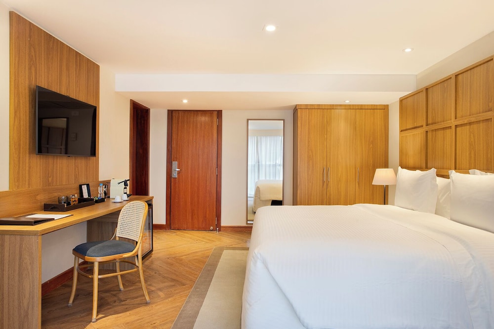 Superior Plus with Double Bed - Photo 2