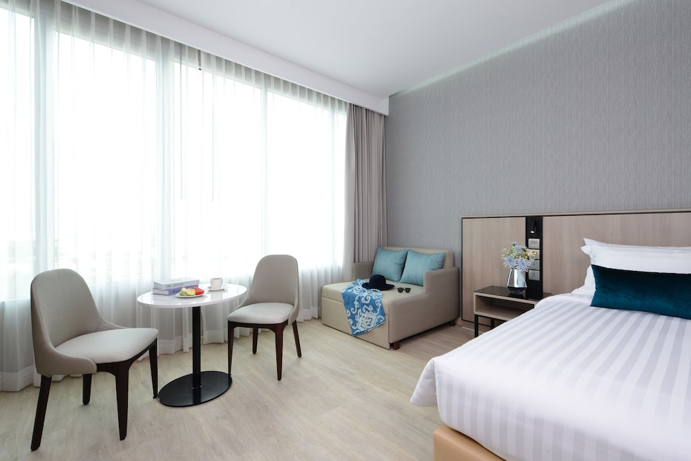 Grand Deluxe Suite Room - Photo 4