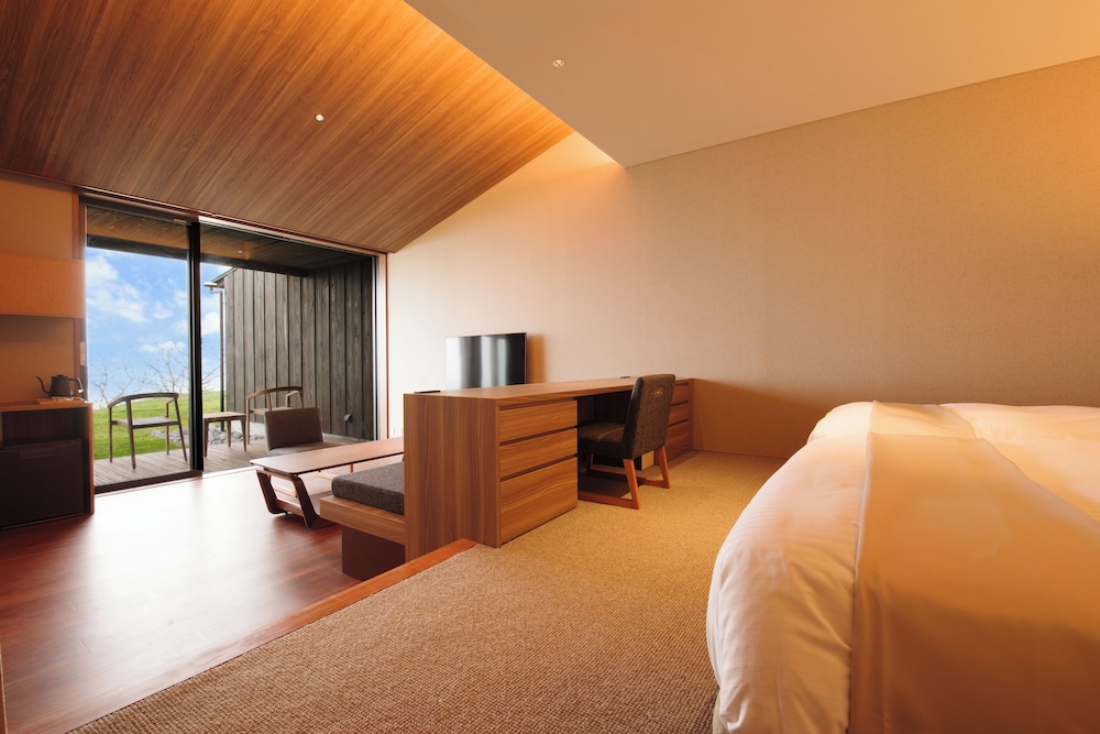 Deluxe Suite, Ocean View