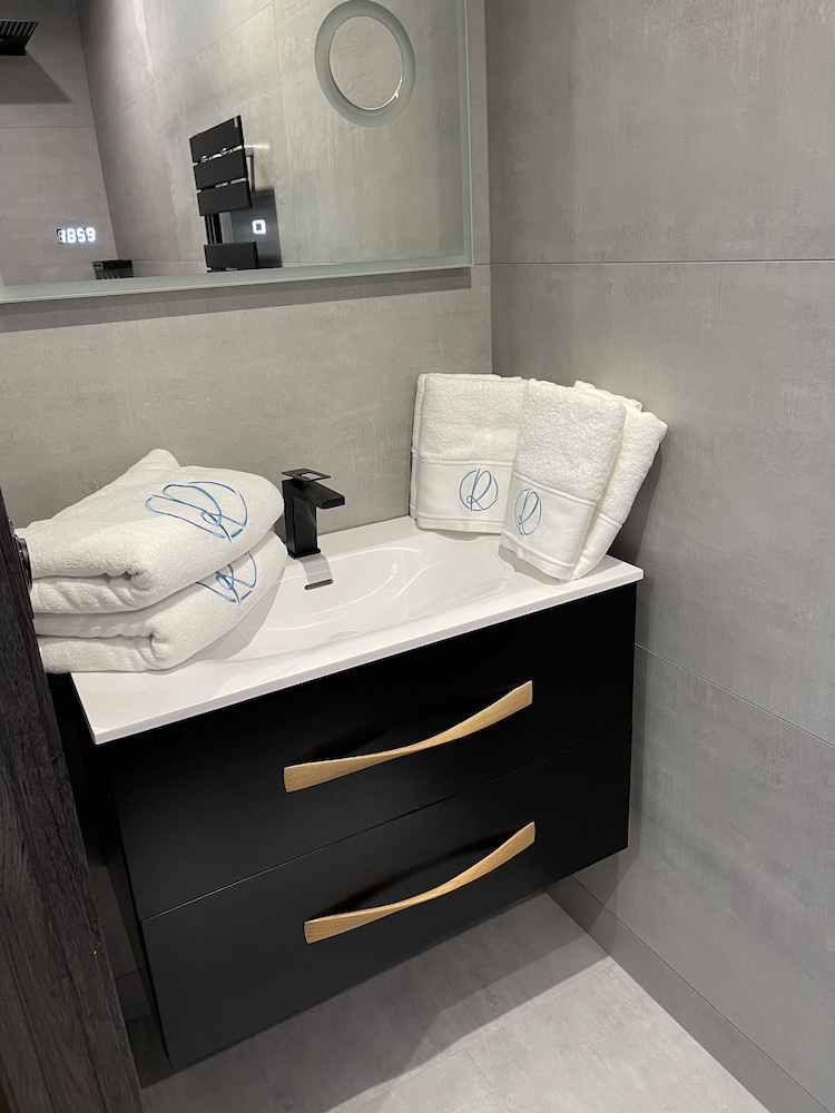 Premium Apartment photo 3