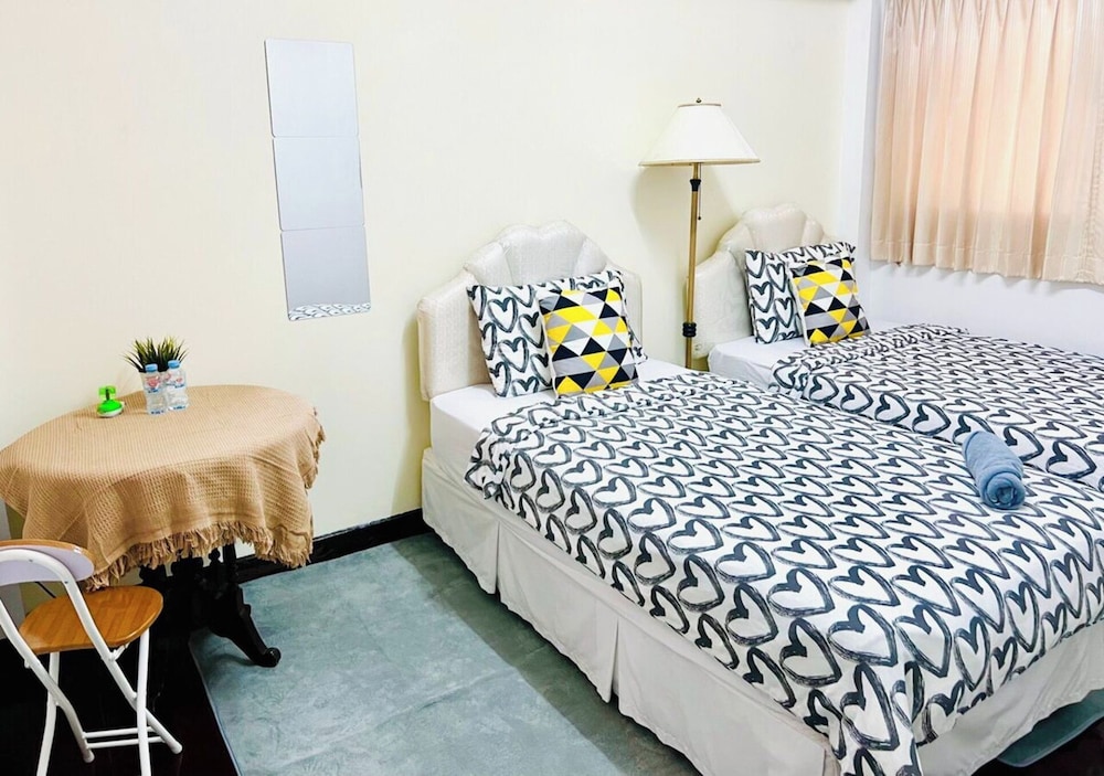 Economy Double Or Twin Room photo 2