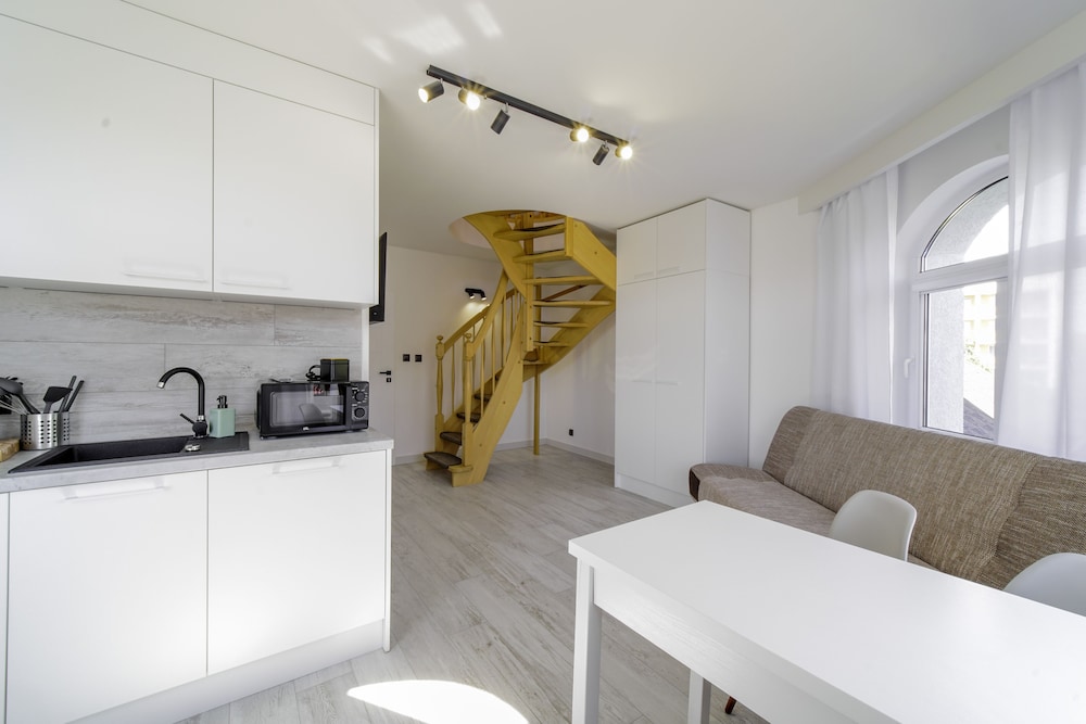 Apartment 2 photo 3