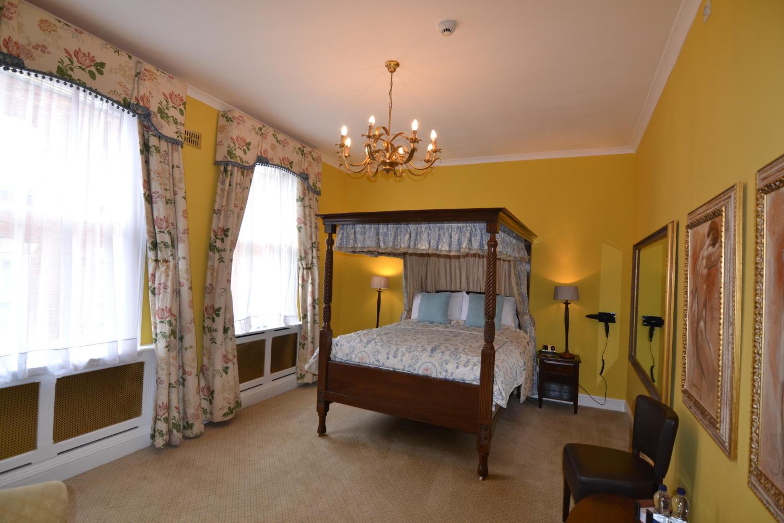 Deluxe Double Room - Photo 4