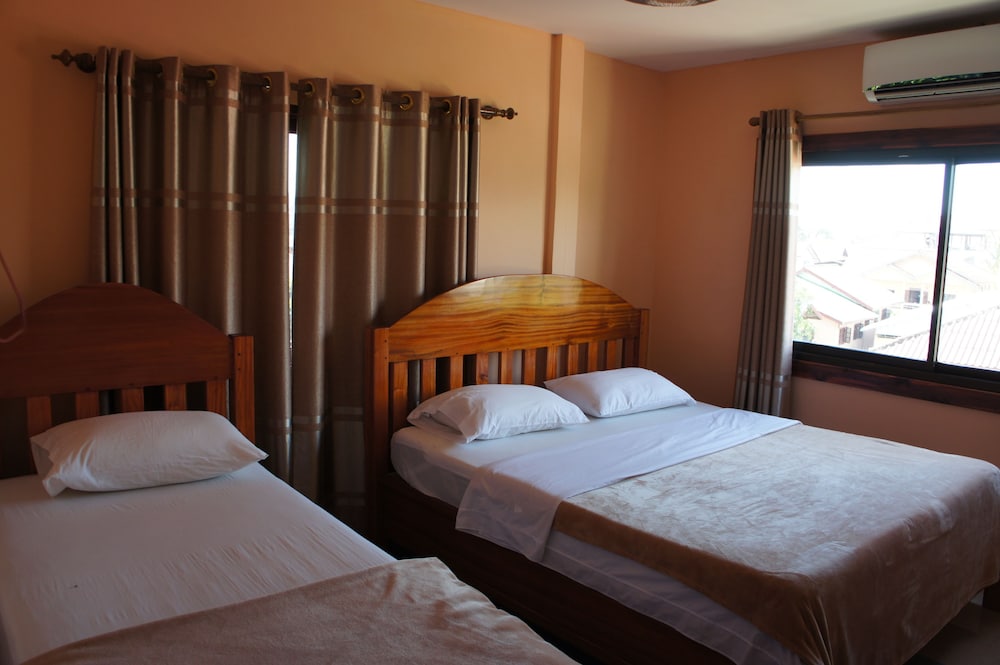 Standard Triple Room photo 3