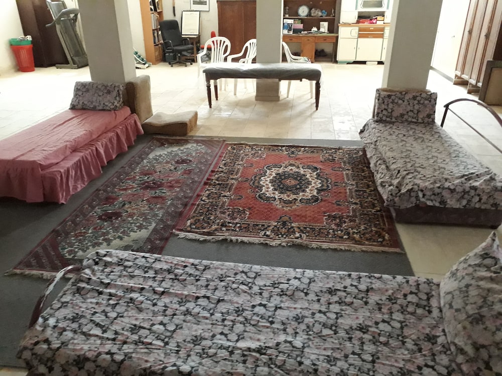 Triple Room, 3 Twin Beds, Private Bathroom (Dormitory) photo 2