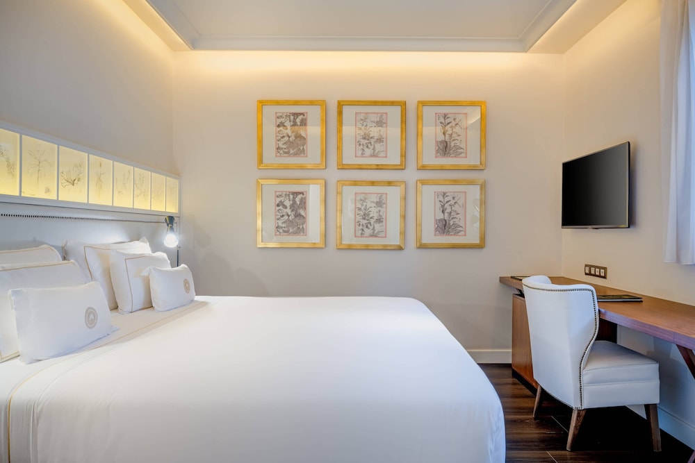 Room, 1 Queen Bed (Panama Room)