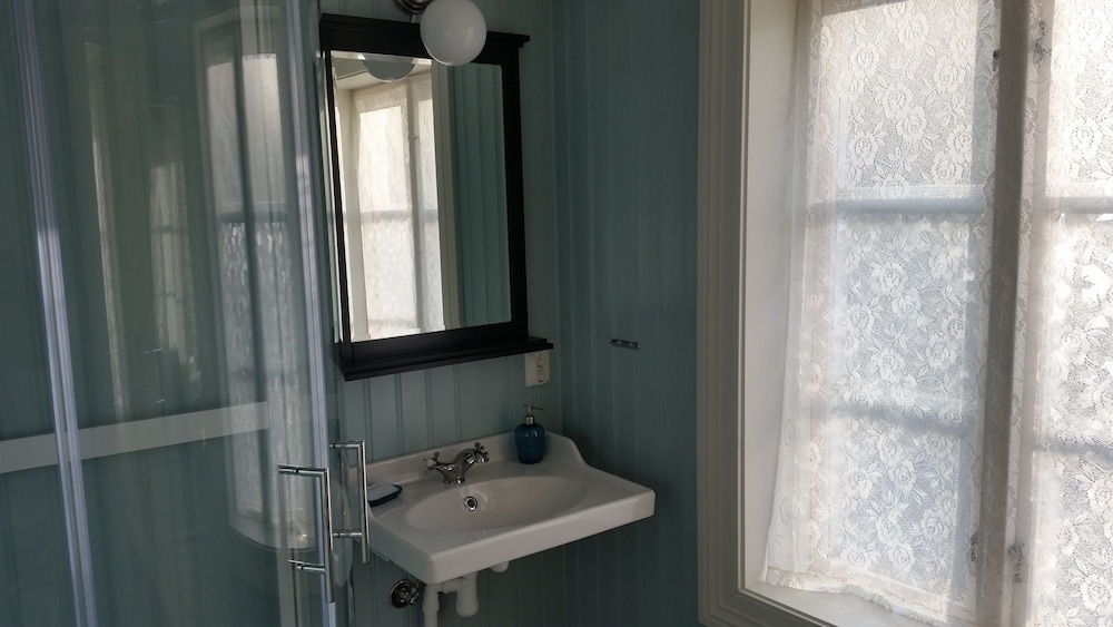Double Room (Kjøkkenloftet) photo 3