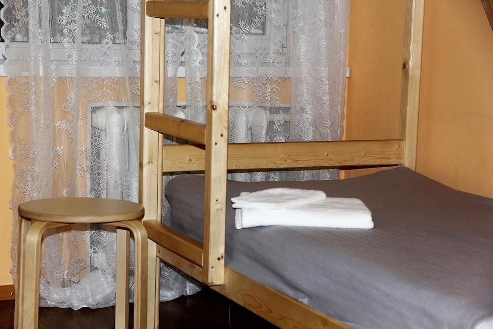 Bed in 6-Bed Male Only Dormitory Room photo 2