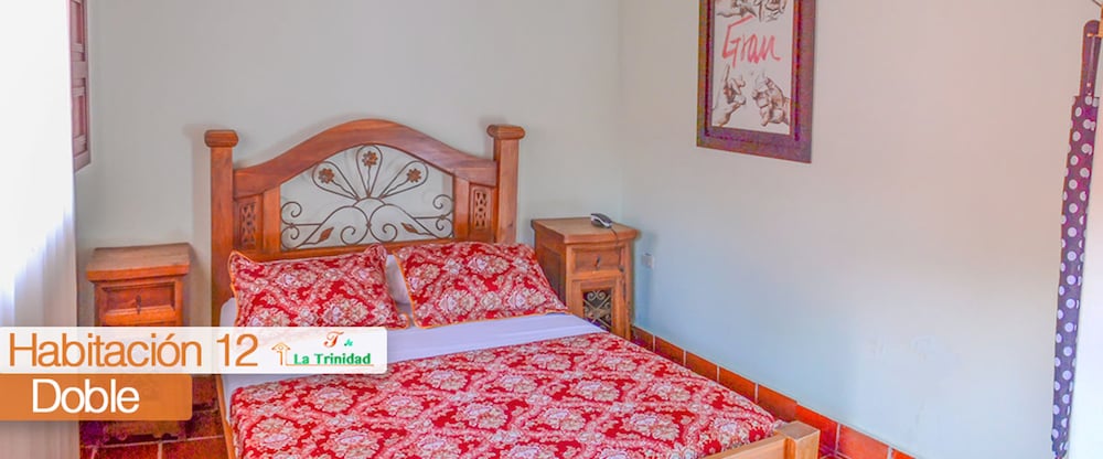 Double Room, 1 King Bed photo 2