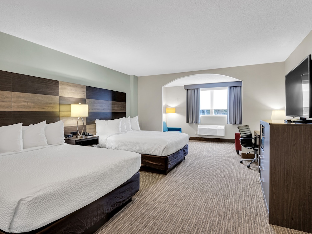 Suite, 2 Queen Beds, Non Smoking - Photo 6