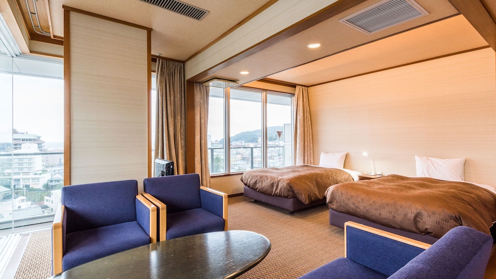 Suite Japanese-Western-Style-Room (Room953) - Indoor Bath - Non-Smoking - Photo 1