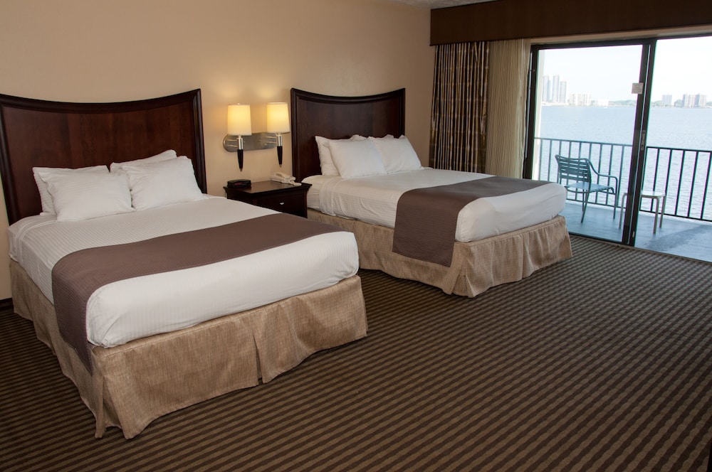 Standard Room, 2 Queen Beds, Non Smoking (No View) - Photo 1