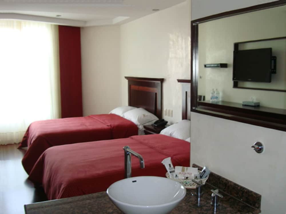 Traditional Room, 2 Double Beds photo 1