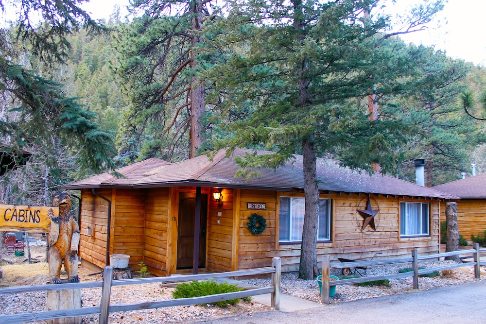 Luxury Cabin, 1 King Bed, Kitchen, River View