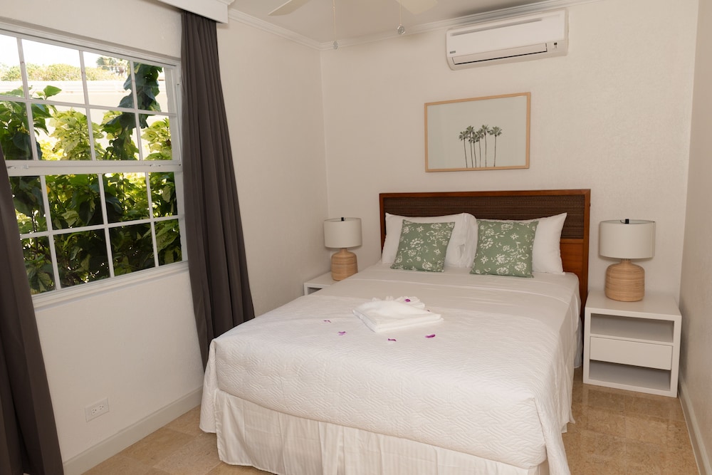 Family Suite, 2 Bedrooms, Garden View photo 2