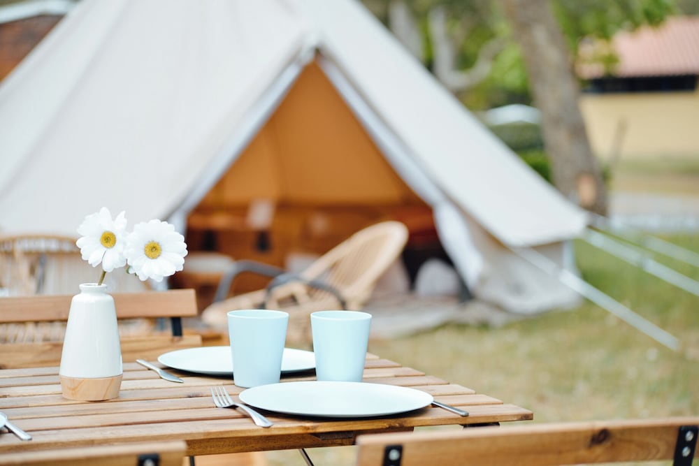Tent, 1 Queen Bed photo 3