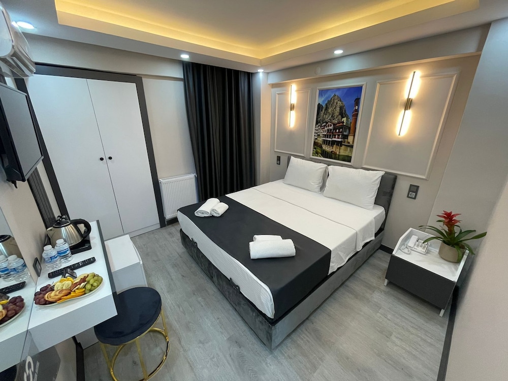 Economy Double Room photo 1