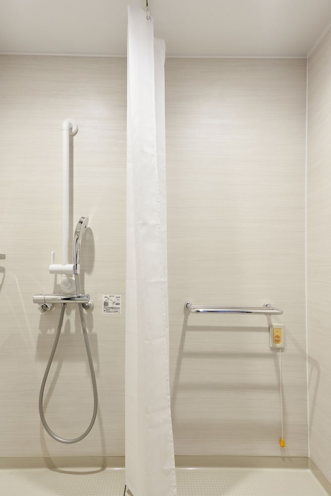 Universal King Room, Non Smoking - Photo 15