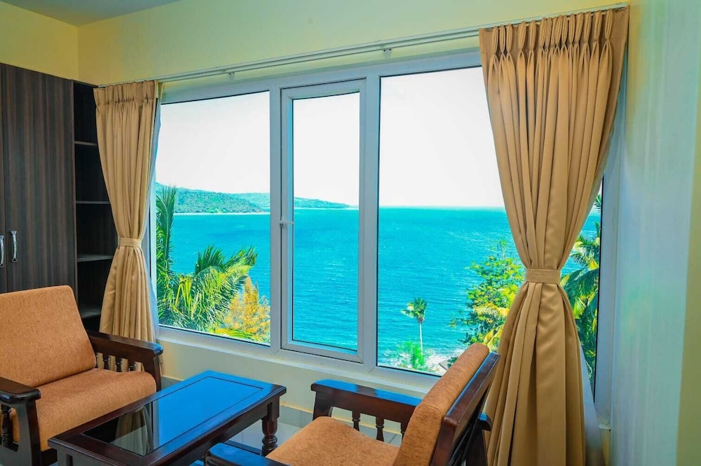 Deluxe Room, Bay View