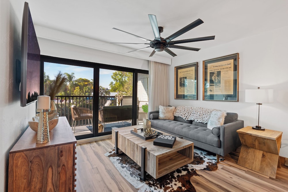 Luxury Condo, 2 Bedrooms, Lanai