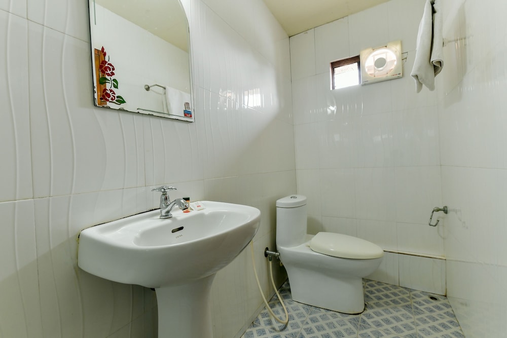 Deluxe Double Or Twin Room, 1 Queen Bed photo 2