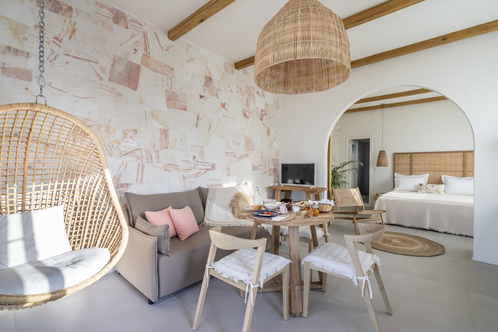House, 1 King Bed with Sofa bed, Non Smoking, Beachside photo 2