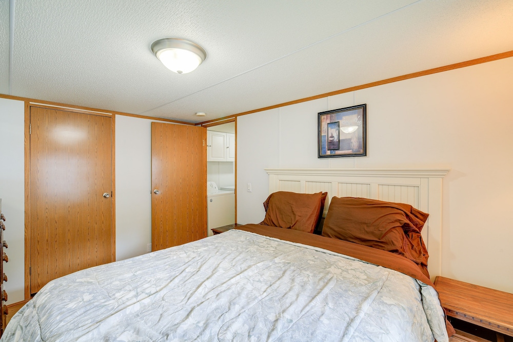 House (2 Bedrooms) photo 2