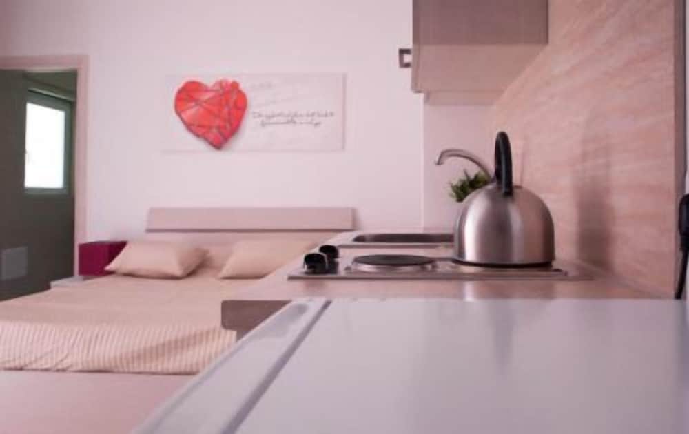 Duplex, Kitchenette photo 2
