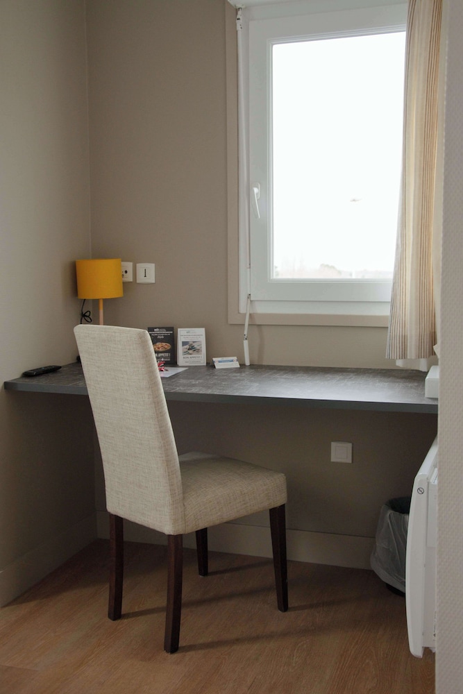 Double Room - Photo 9