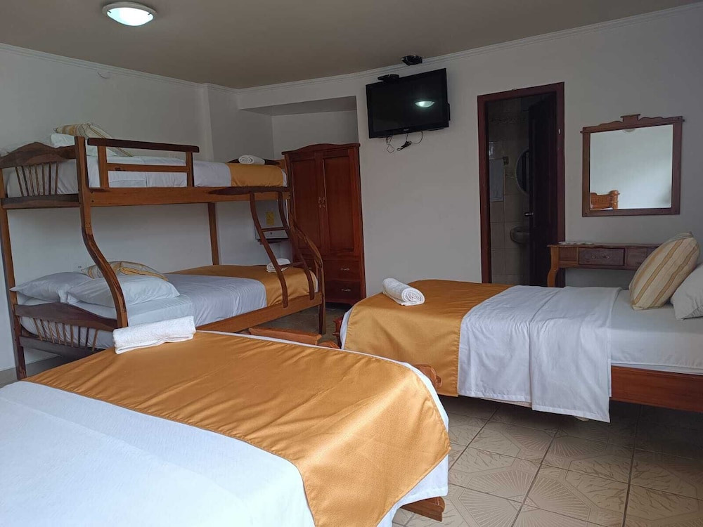 Standard Quadruple Room photo 2
