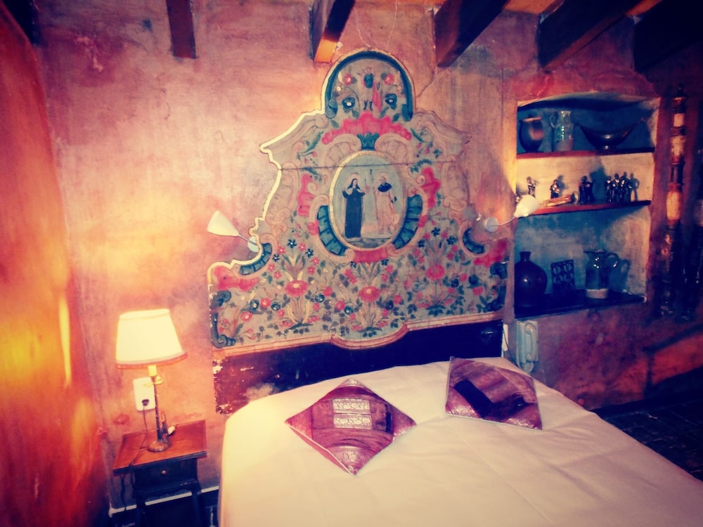 Basic Double Room photo 2