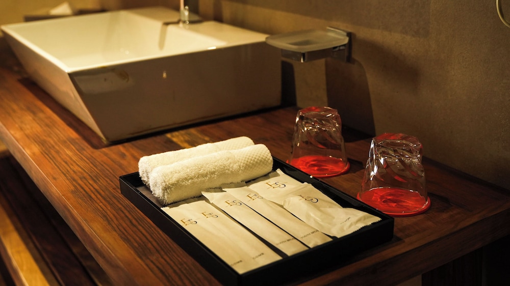 Deluxe Double or Twin Room photo 2