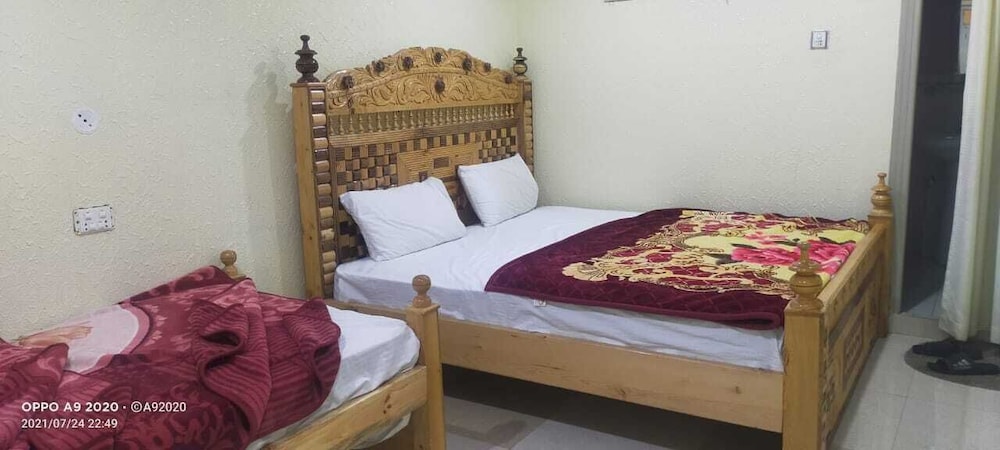 Deluxe Triple Room photo 2