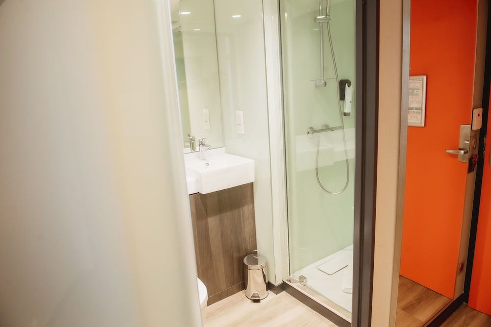 Standard Double Room - Photo 2