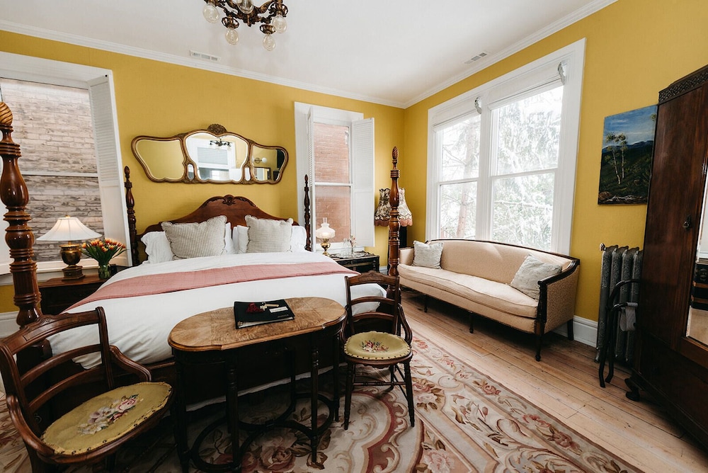 Deseret Suite photo 2
