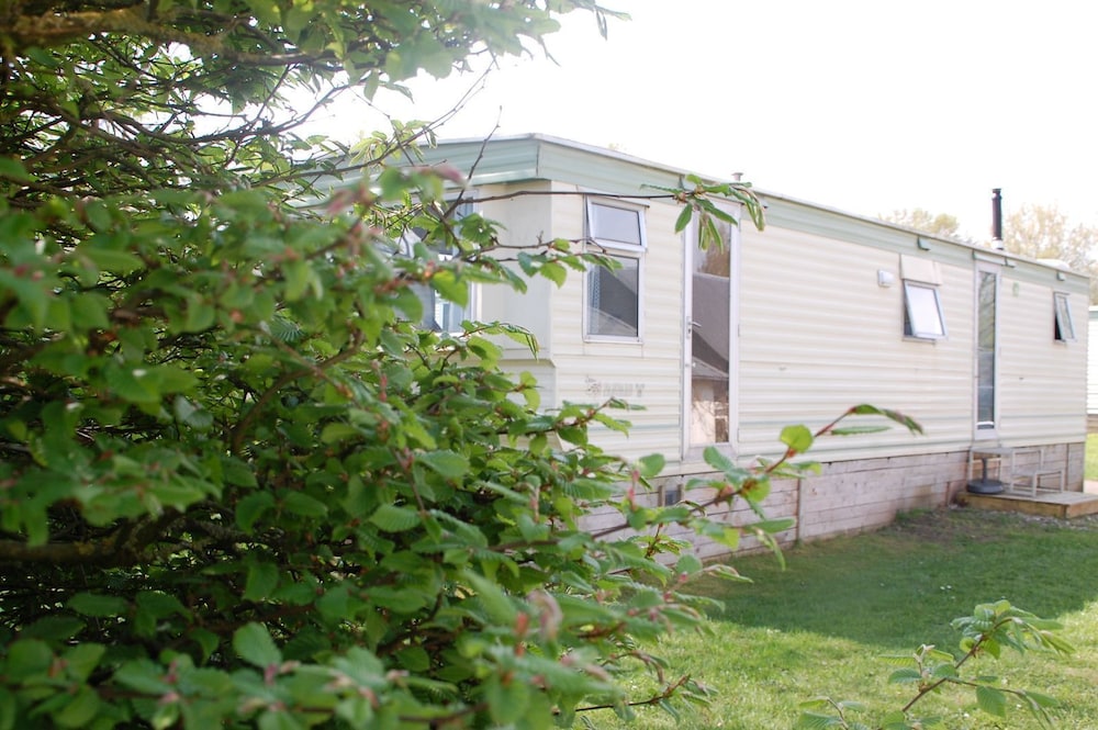 Classic Mobile Home, 3 Bedrooms photo 1
