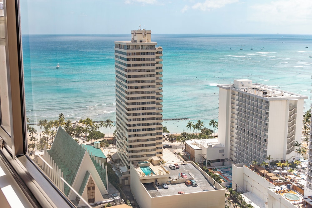 Premium Remodeled Condo with Ocean View and Parking: Premium Condo, 1 Bedroom, Air conditioning, Ocean View (0163) photo